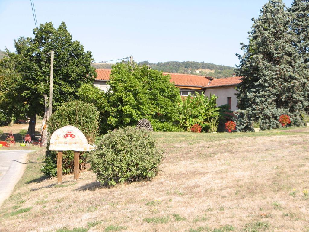Gitenchassagne Bed and Breakfast Thurins Esterno foto