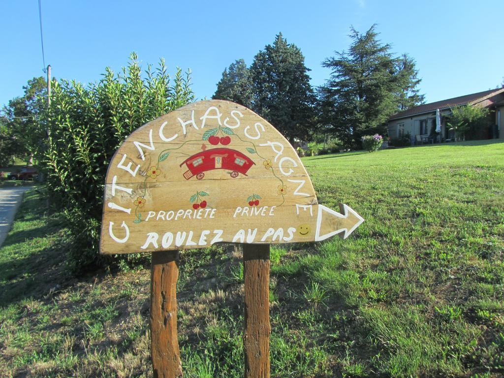 Gitenchassagne Bed and Breakfast Thurins Esterno foto