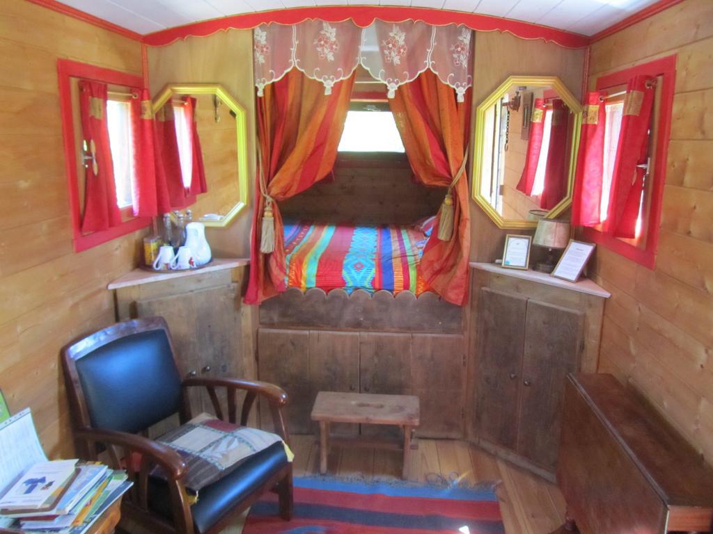 Gitenchassagne Bed and Breakfast Thurins Esterno foto