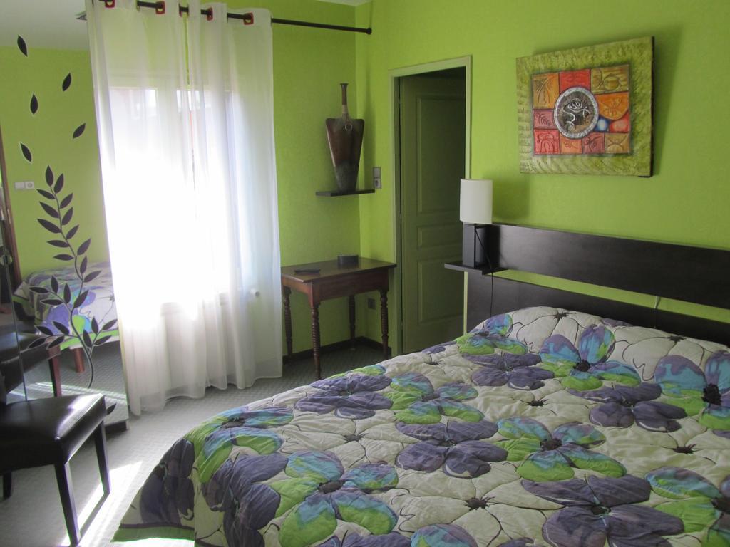 Gitenchassagne Bed and Breakfast Thurins Esterno foto